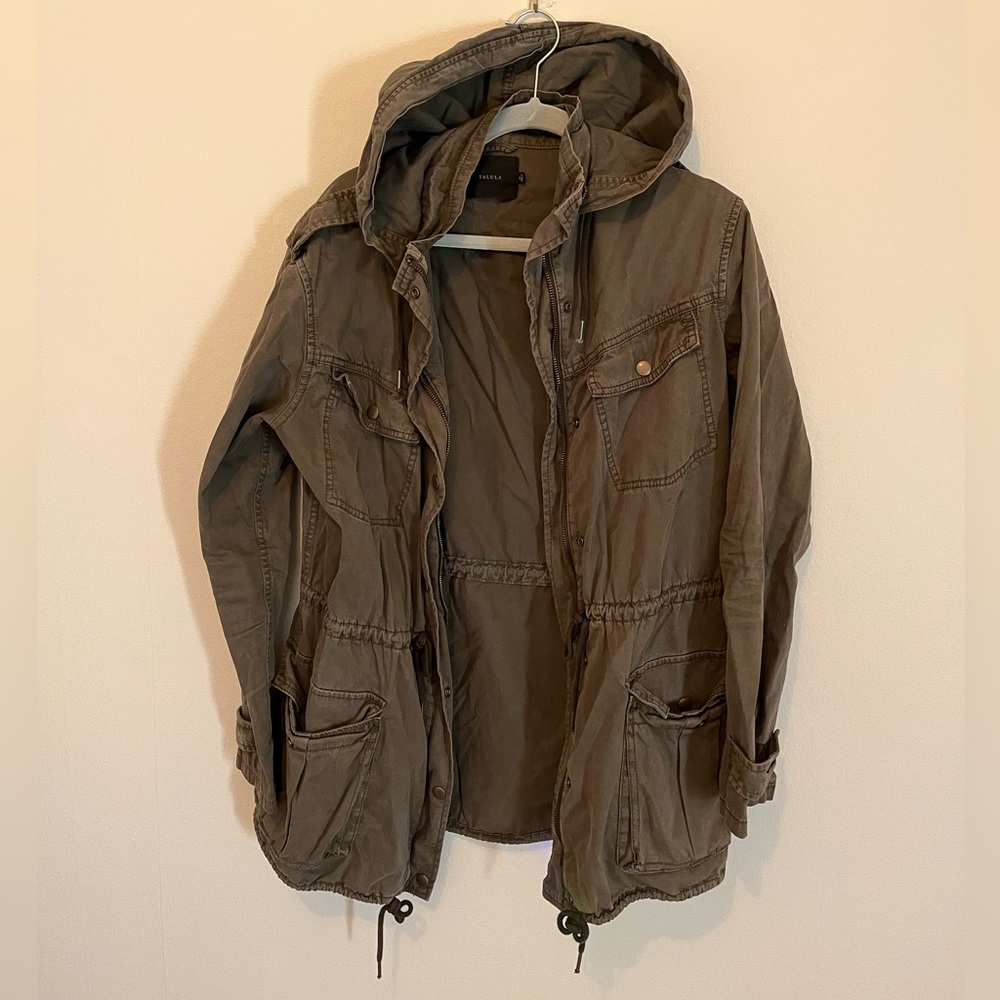 Olive green tulula jacket. Size medium